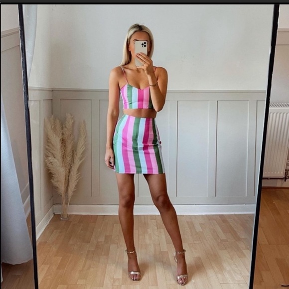 *HP* Zara Cropped Multicolor Set - Picture 2 of 6